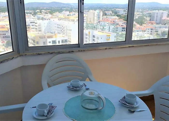 T1 Torre 17 Vista * Quarteira